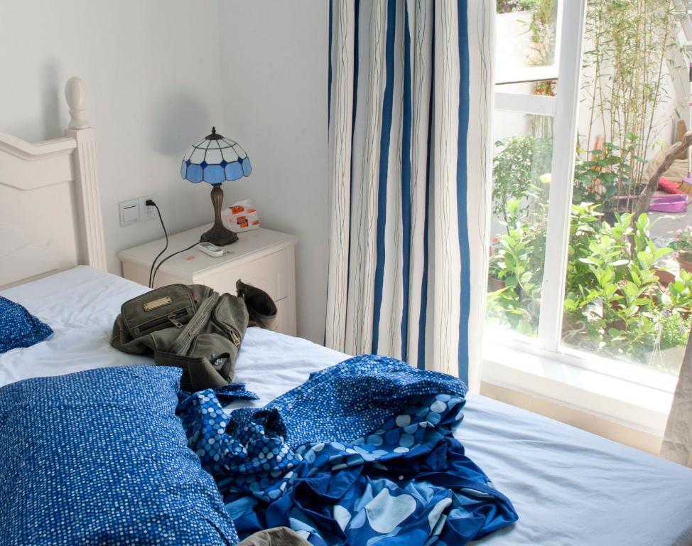 Athens Impression Apartment Шънджън Стая снимка